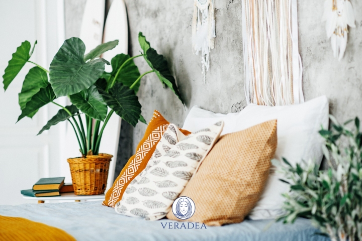 Stile Boho Chic per arredare la camera da letto in modo perfetto.